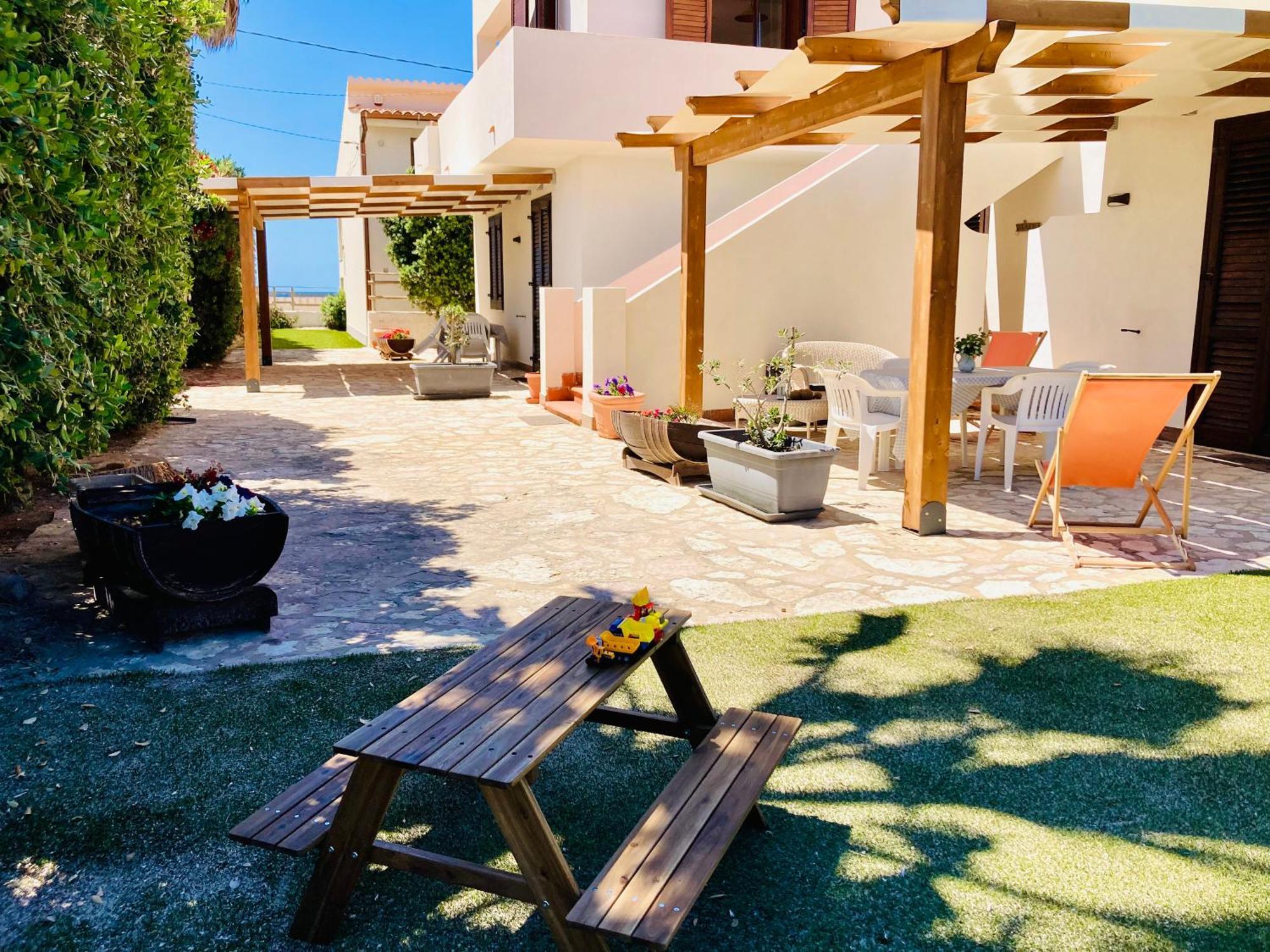 Posidonia Apartments Marsala Exterior photo